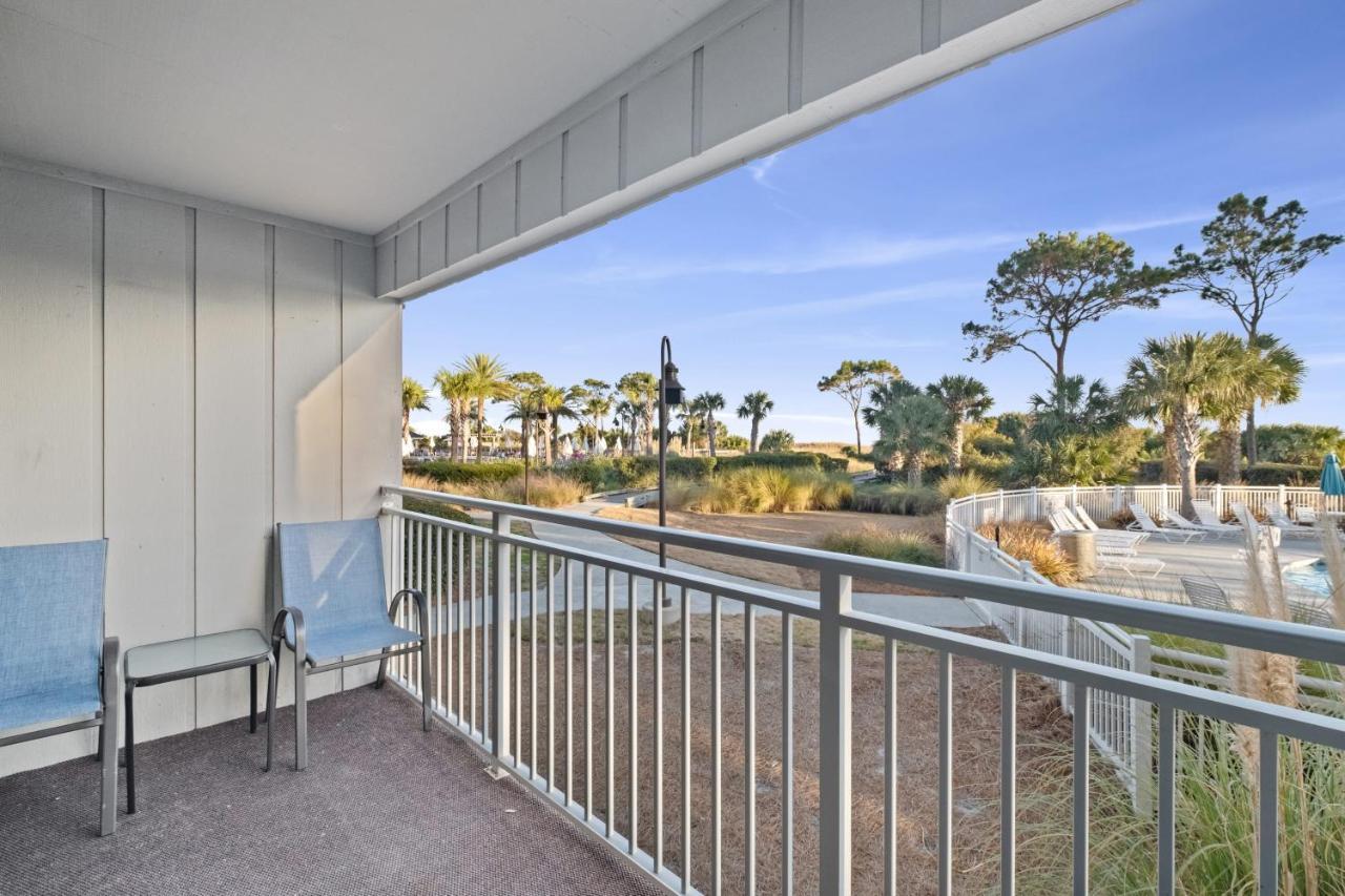 Ocean Dunes Villas: Beachfront Retreat with Heated Pool Hilton Head Island Exterior photo