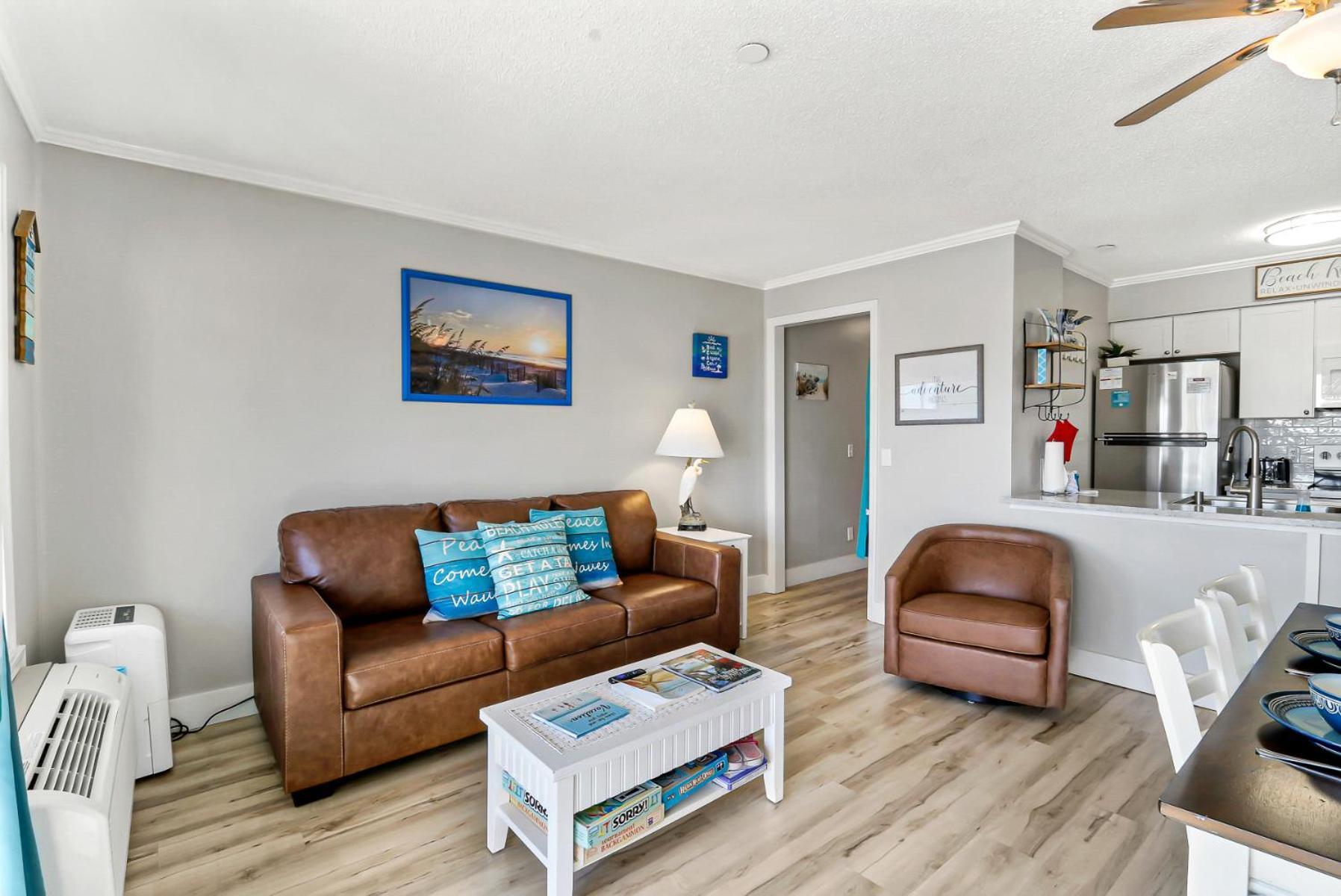 Ocean Dunes Villas: Beachfront Retreat with Heated Pool Hilton Head Island Exterior photo