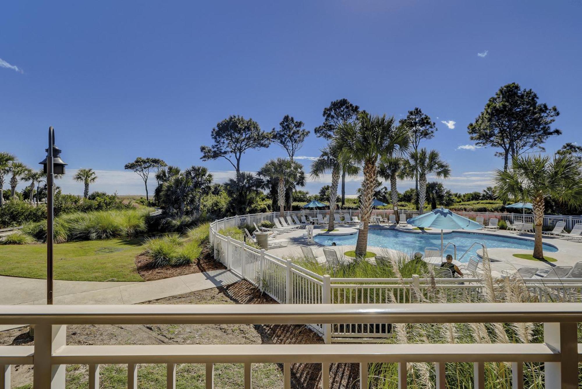Ocean Dunes Villas: Beachfront Retreat with Heated Pool Hilton Head Island Exterior photo
