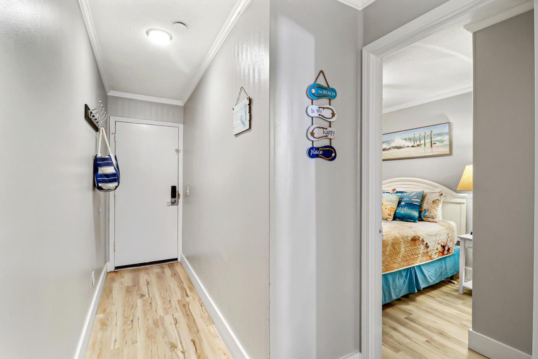 Ocean Dunes Villas: Beachfront Retreat with Heated Pool Hilton Head Island Exterior photo